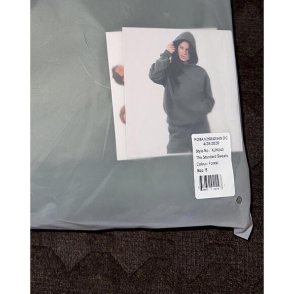 COMFRT SET Forest Green Minimalist Hoodie Sweatshirt Sz M Sweatpants Sz S NEW! - Picture 4 of 5